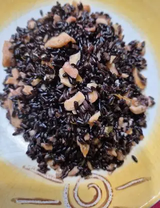 Ricetta Riso venere gluten free con Salmone e pomodorini di marchichef