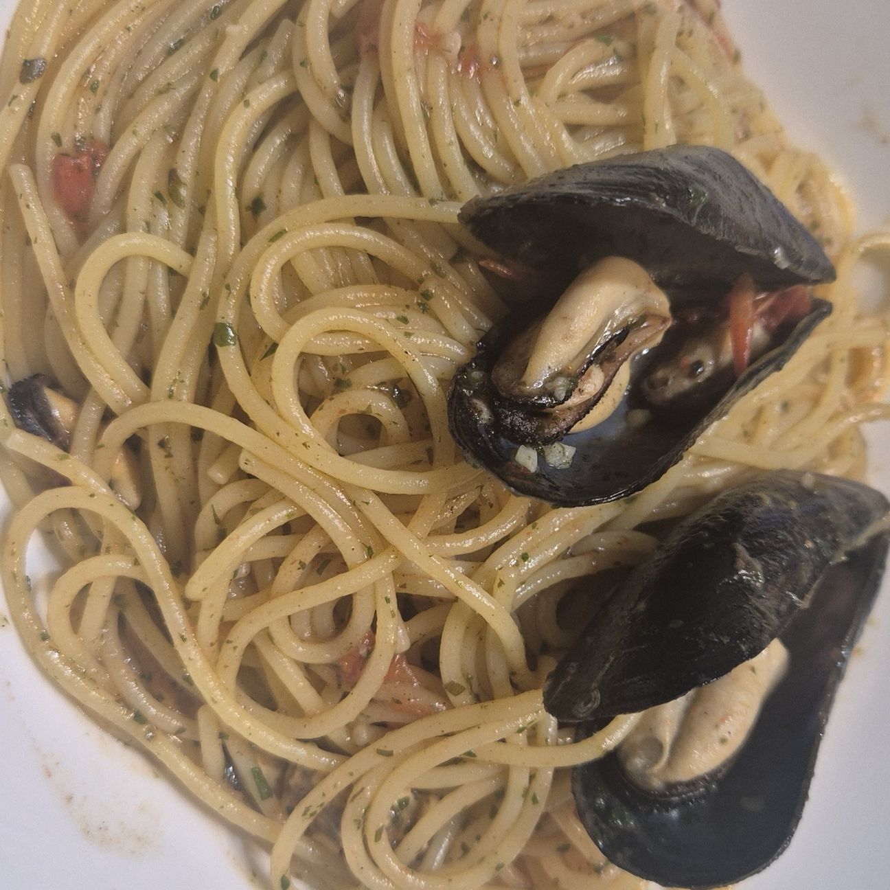 Spaghetti gluten free alla super impepata di cozze di Giancarlo