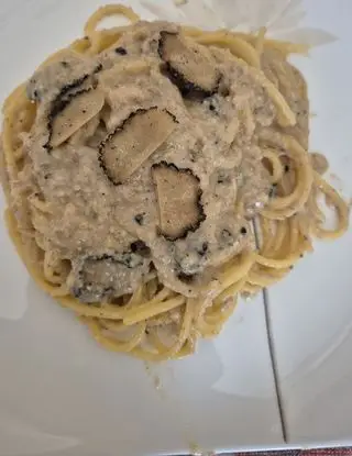 Ricetta Spaghettoni gluten free con crema di noci e Tarufo nero di marchichef