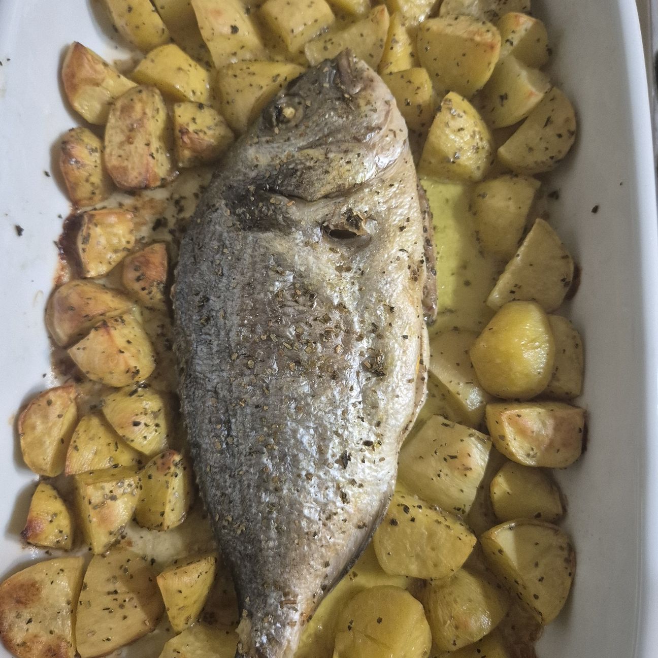 Orata al forno con patate