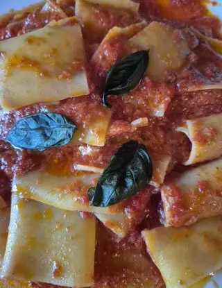 Ricetta Paccheri gluten free alla Vittorio con salsa di nostra produzione di marchichef