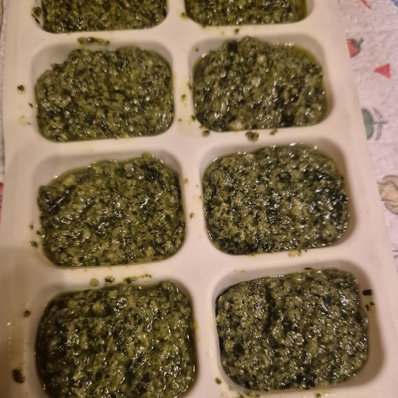 Cubetti di Pesto di pinoli da surgelare per uso al momento