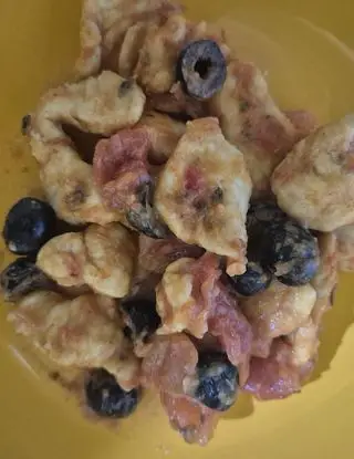 Ricetta Straccetti di petto di pollo con pomodorini e olive di marchichef