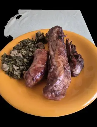 Ricetta Rosticciana alla griglia con contorno Erbi e salsiccia saltati in padella di marchichef