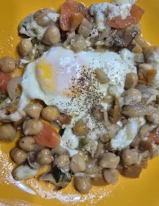 Ricetta Uova filanti con Ceci, Cipolla e Carota di marchichef