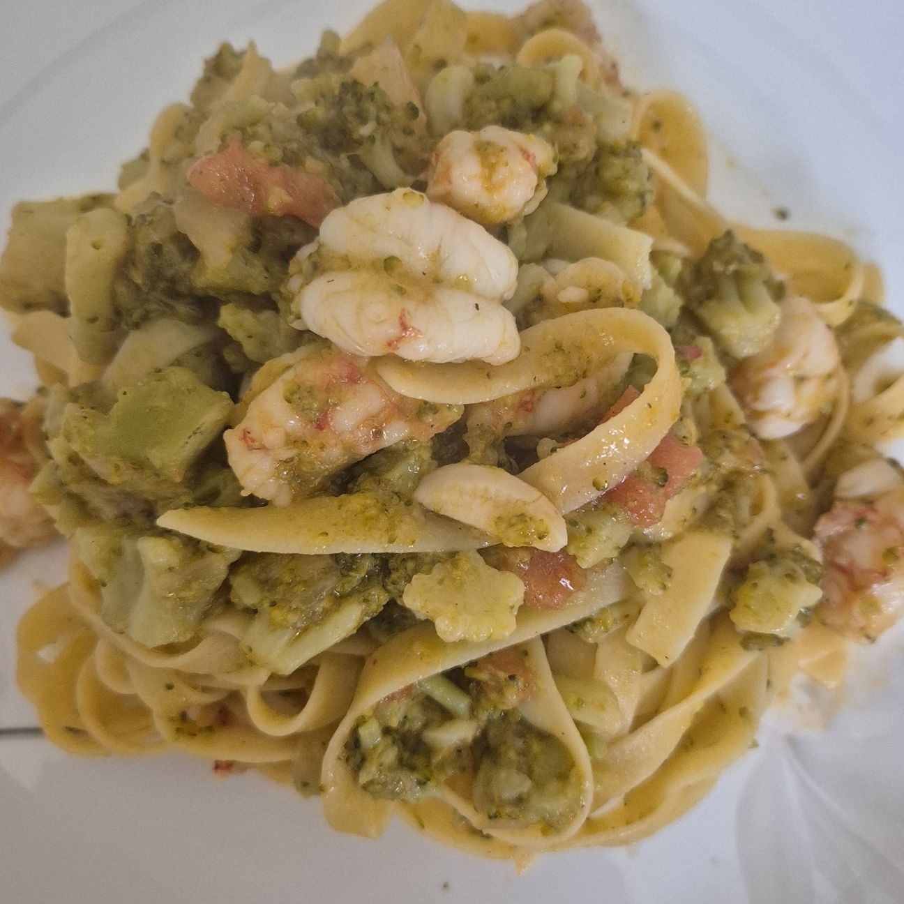 Tagliatelle gluten free con gamberi e broccoli