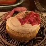 Ricetta Vol au vent alla spuma di prosciutto e pomodorini del Vesuvio