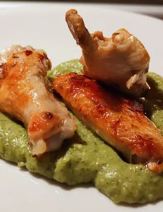 Ricetta Alette di pollo su cremoso ai broccoli di stefania717