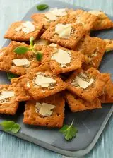 Ricetta Crackers integrali e parmigiano