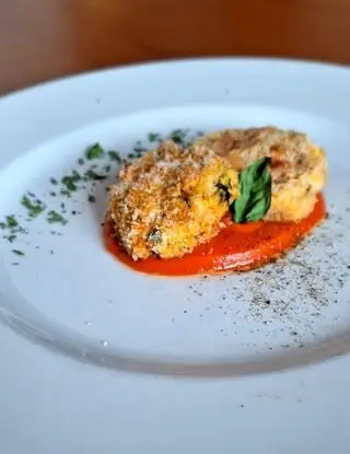 Ricetta Polpette schiacciate di zucchine e carote con maionese di pomodoro 🍅 e polvere di basilico di osteriadalele