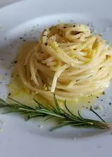 Ricetta Spaghetti limone e rosmarino