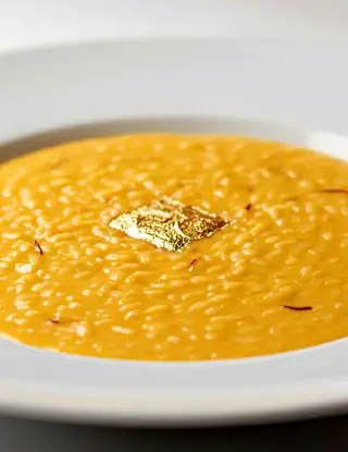 Ricetta Risotto "Oro e Zafferano" di Gualtiero Marchesi di osteriadalele