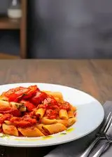 Ricetta Mezze penne pomodoro e peperoni
