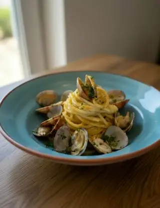 Ricetta Spaghetti vongole e bottarga di osteriadalele