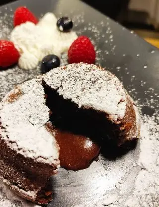 Ricetta Tortino caldo con cuore al cioccolato fondente di anne_shome