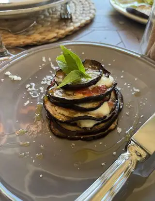 Ricetta MILLEFOGLIE DI MELANZANE di cucinandomidiletto