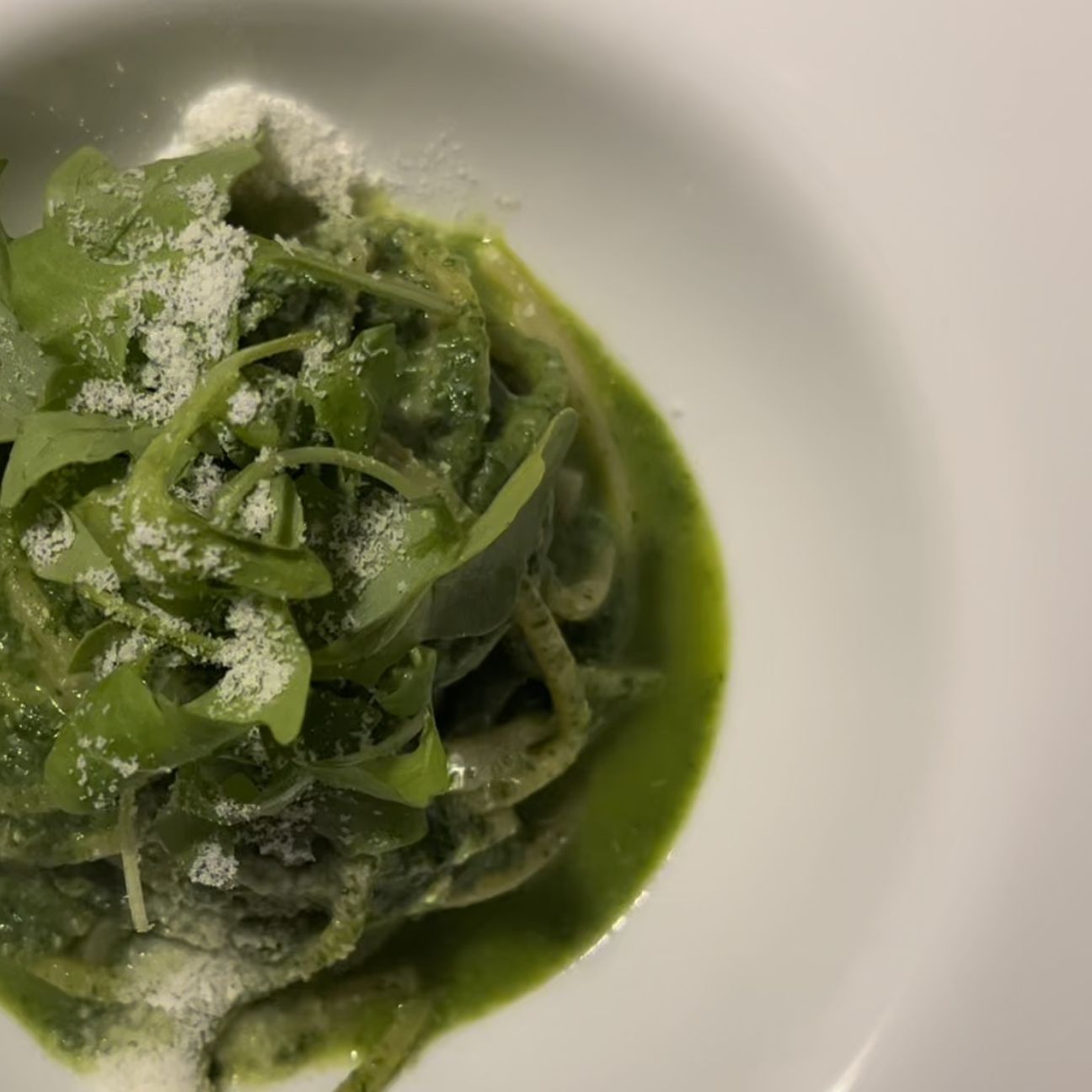 Spaghettone al Pesto di rucola