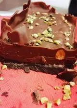 Ricetta Torrone morbido ai tre cioccolati con nocciole 🍫 🥜