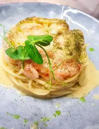 Ricetta Spaghettoni con crudo di gamberi e burro d’acciughe di chefgerardobcn