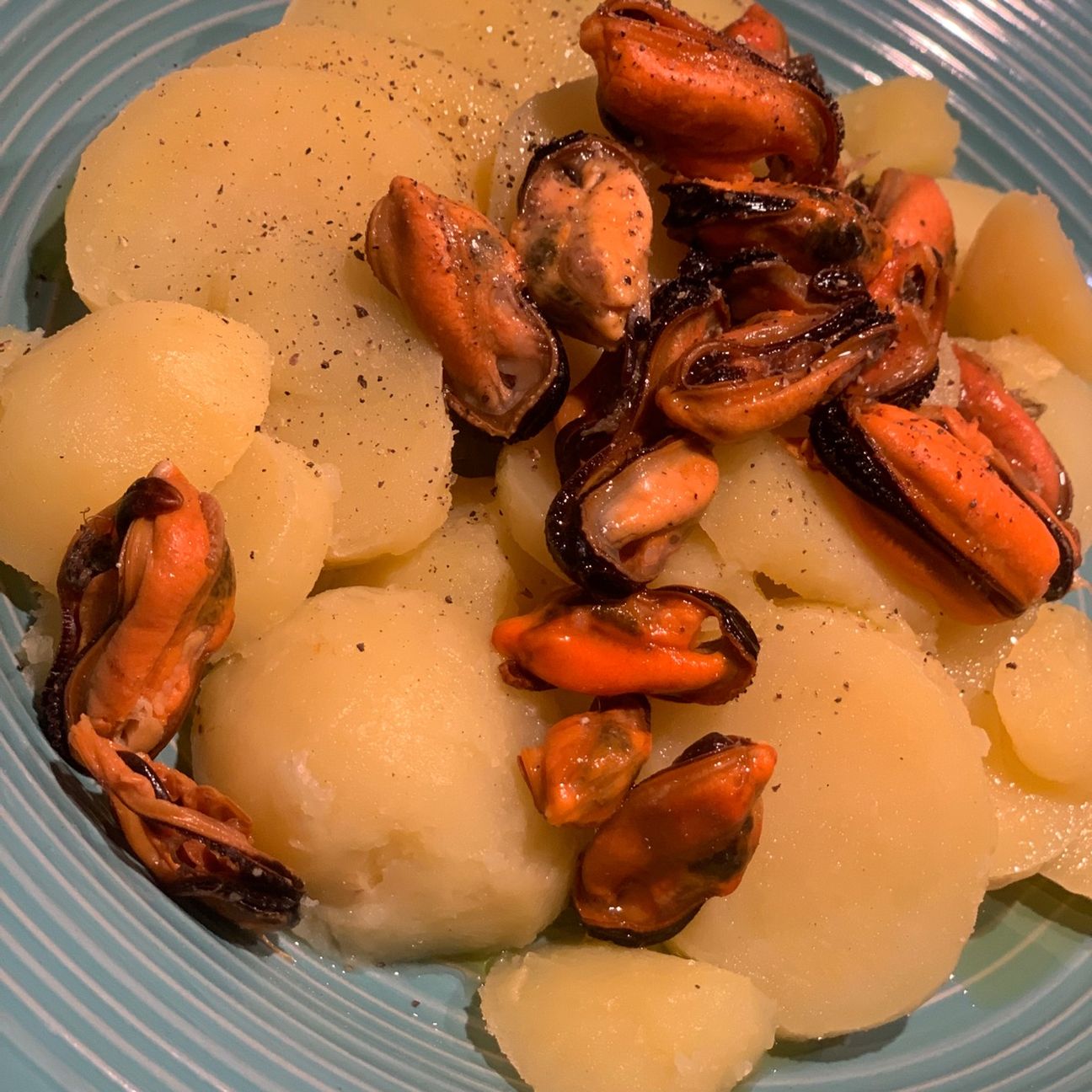 Insalata di patate e cozze