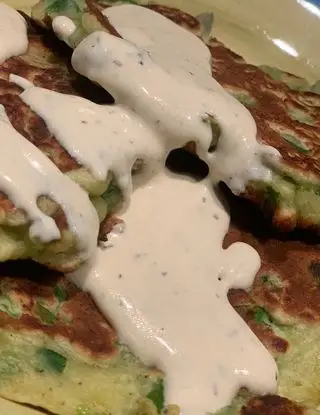 Ricetta Pancakes agli asparagi e ricotta salata con salsa allo yogurt e senape di laura391