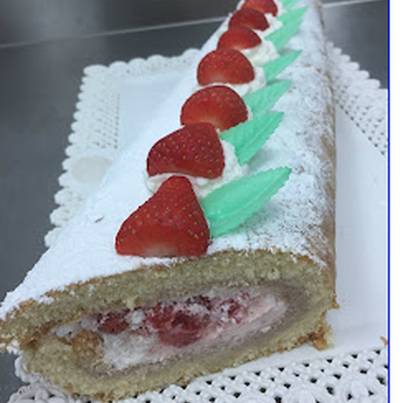 ROTOLO SUPERSOFFICE FARCITO ALLE FRAGOLE E PANNA