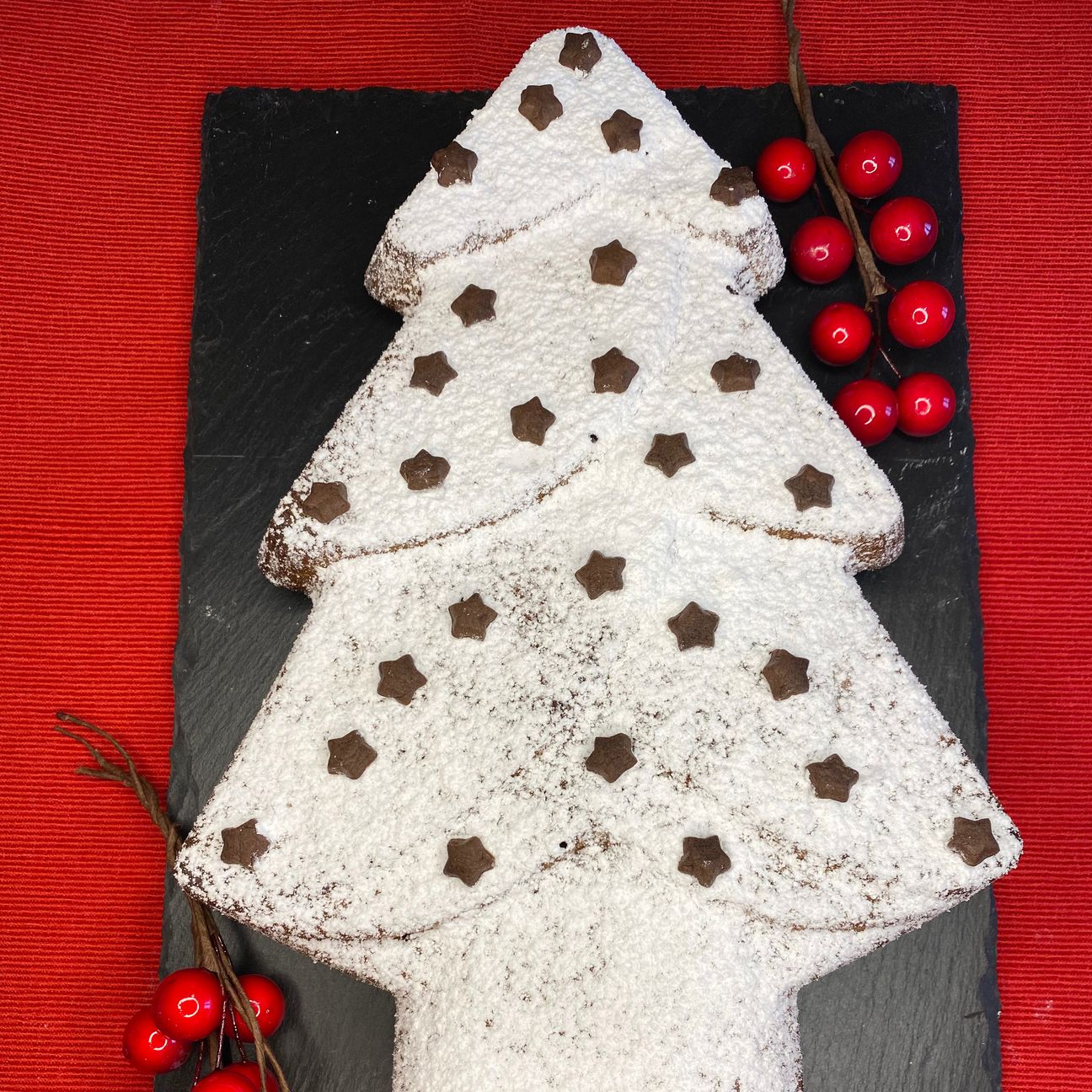 Tree Gingerbread cake