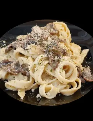 Ricetta Tagliatelle panna e funghi di ricettefantasy