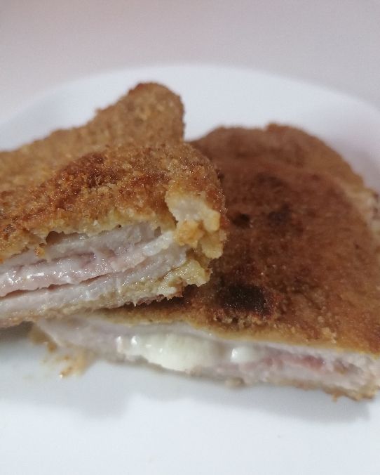 Lonza di Maiale ripiena (Speck e Mozzarella)