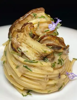 Ricetta Chitarra con porcini, parmigiano e rosmarino fritto di unastellaincucina