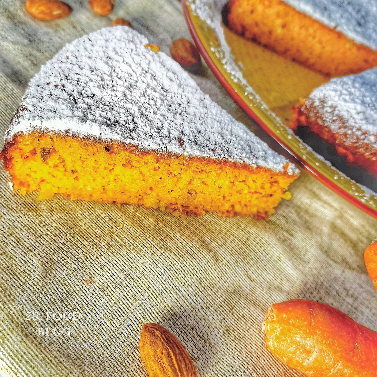 Torta di carote e mandorle ...all'arancia