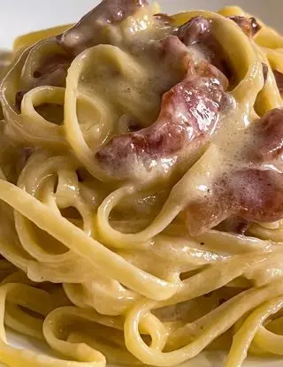 Ricetta Linguine con crema di pecorino e guanciale di giannidinatale86