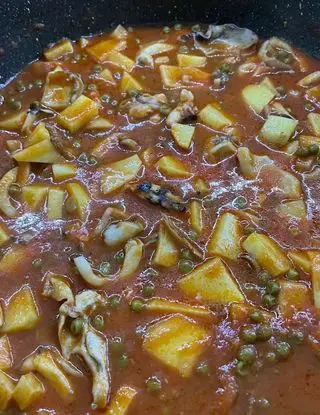 Ricetta Seppie piselli e patate al sugo di tiziana148