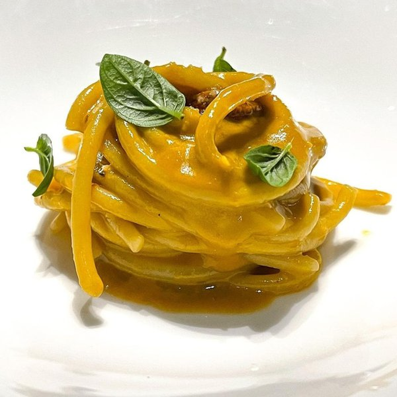 linguina alla curcuma e scampi