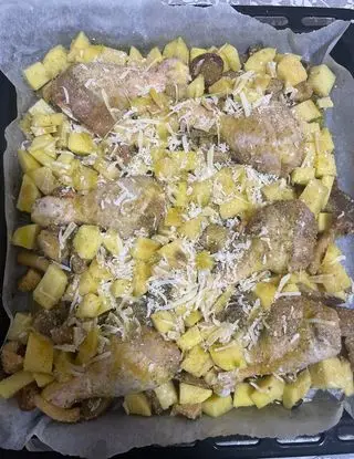 Ricetta Pollo al forno con patate e porcini di elvira77