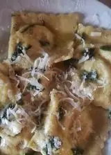 Ricetta Ravioli burro salvia