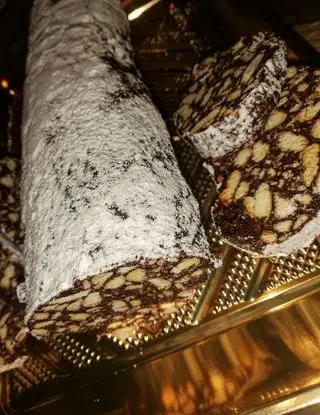 Ricetta Salame al cioccolato 🍫 di rosyvecchio2018-9990