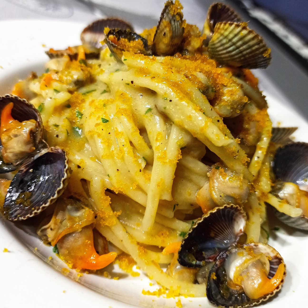 Spaghettone con Arselle Cuore e Bottarga