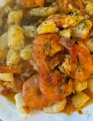 Ricetta GNOCCHI CON GAMBERI E POMODORO FRESCO 🤪 di sborlininina40