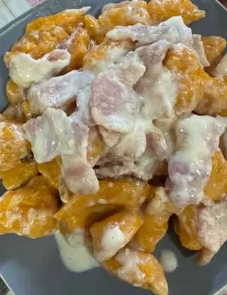 Ricetta Gnocchi di patate dolci,pancetta e panna 😀 di sborlininina40
