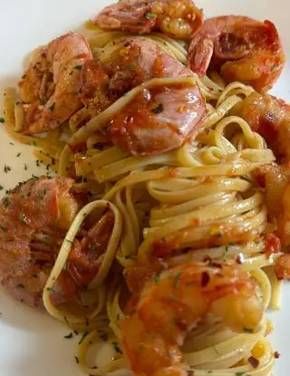 Ricetta PASTA E GAMBERONI 🍤 di sborlininina40