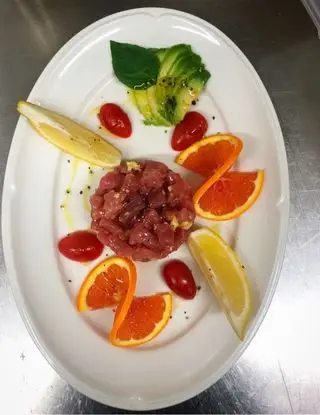 Ricetta TARTARA DI TONNO CON BOOM DI COLORI di matilde.500