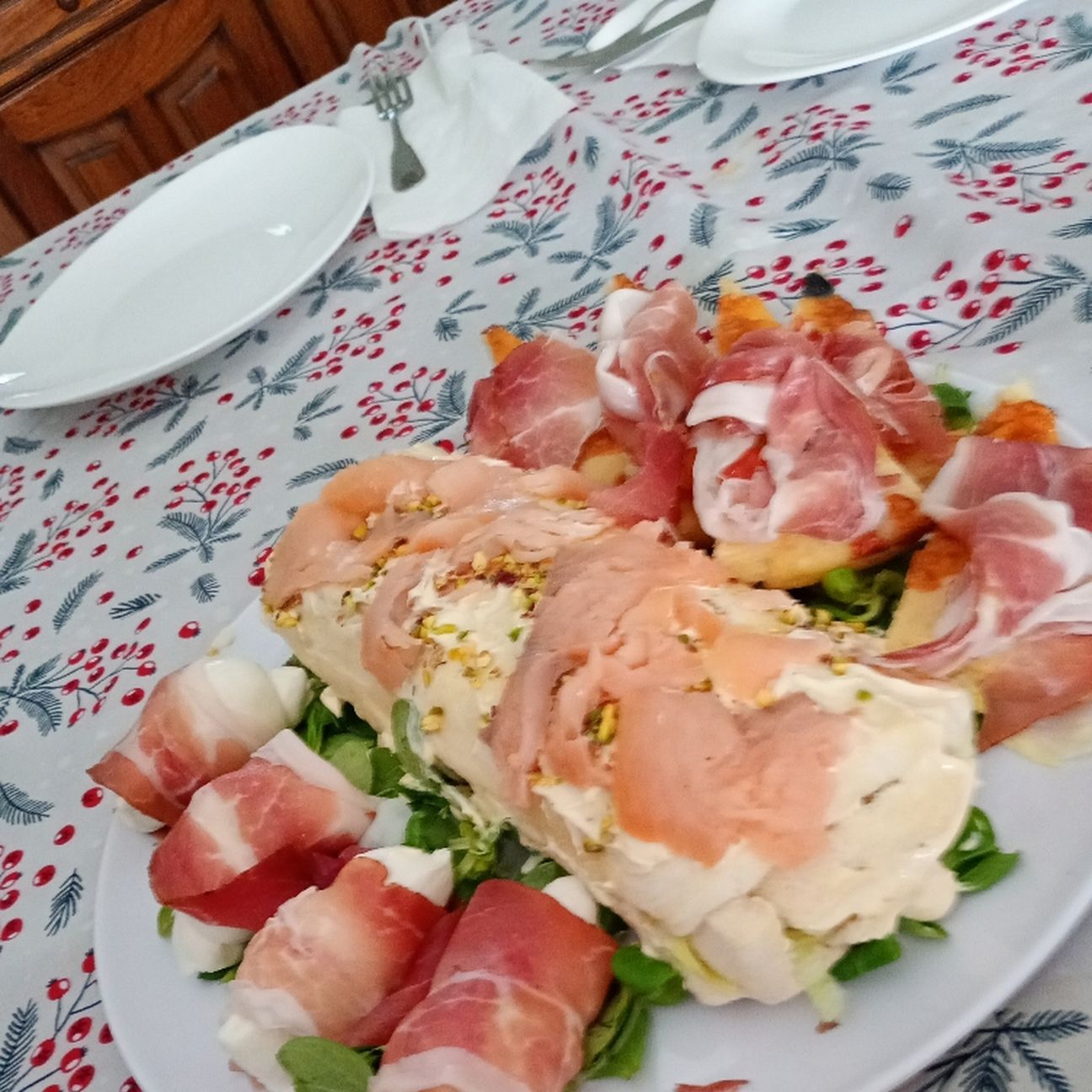 Antipasto super Rollè farcito tonno Salmone ......