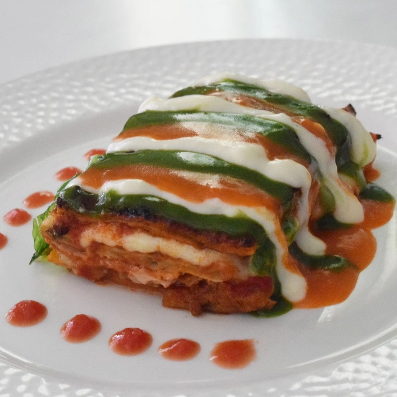 "Parmigiana di melanzane colorata"