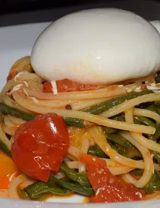 Ricetta Spaghetti con fagiolini pinti, pomodorini, cacioricotta e burrata di Mamy.chef75