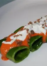 Ricetta Paccheri agli spinaci con crema di peperoni, crema di burrata e bottarga