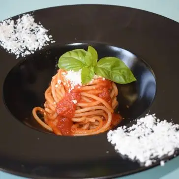 Ricetta Spaghetti al pomodoro fresco di Mamy.chef75