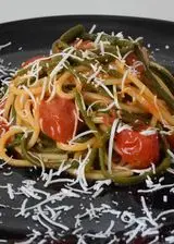 Ricetta Spaghetti con fagiolini pinti e cacioricotta