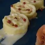 Ricetta Girelle di pasta fresca con salmone e ricotta