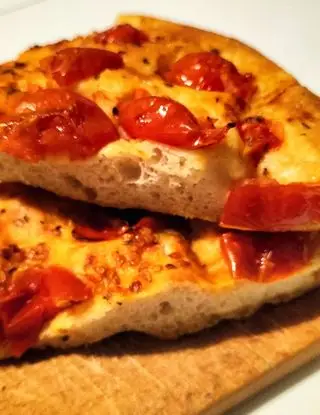 Ricetta Focaccia con pomodori 'Nzerta di Mamy.chef75